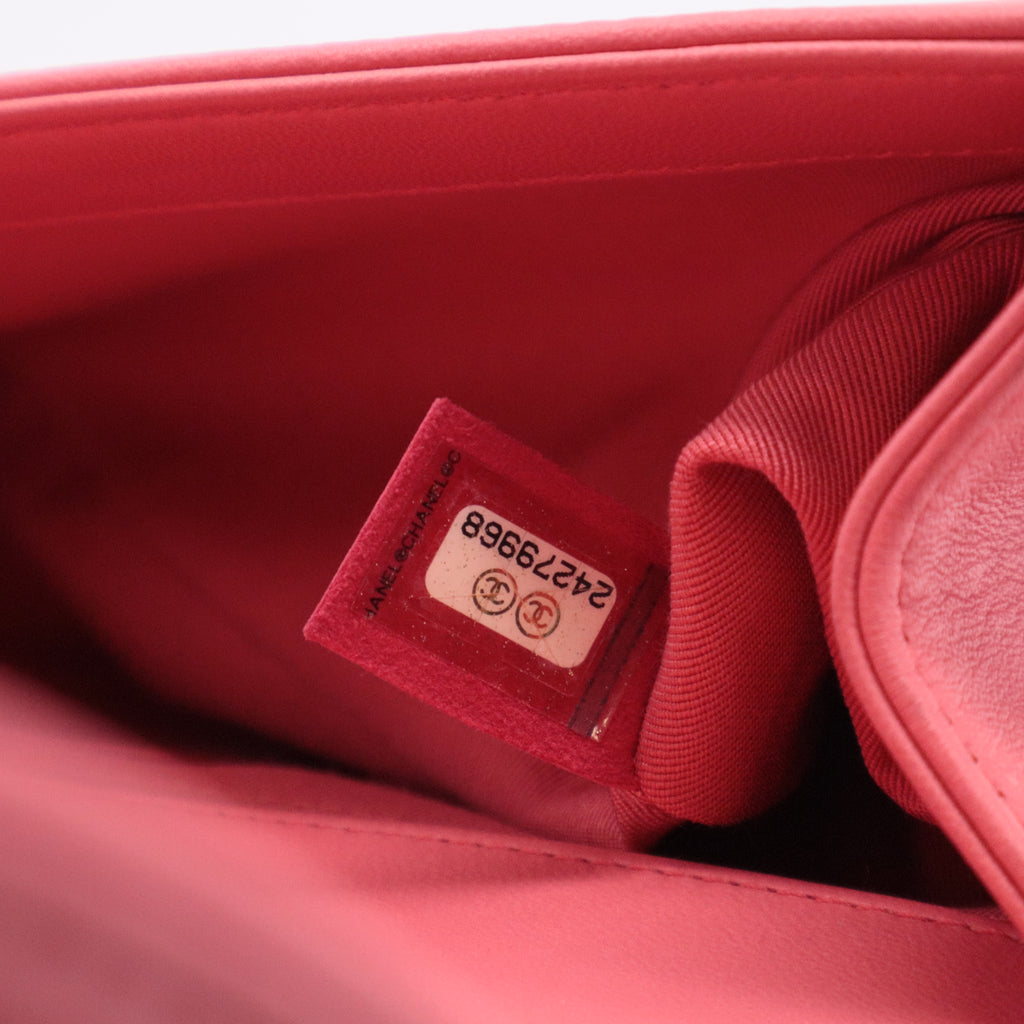 Lambskin Quilted Medium Boy Flap Pink