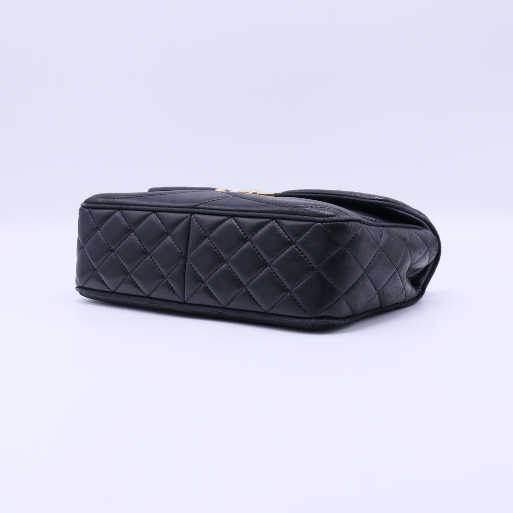Chanel Lambskin Scallop Quilted Medium Pagoda Flap  Black Twins LDJ4234