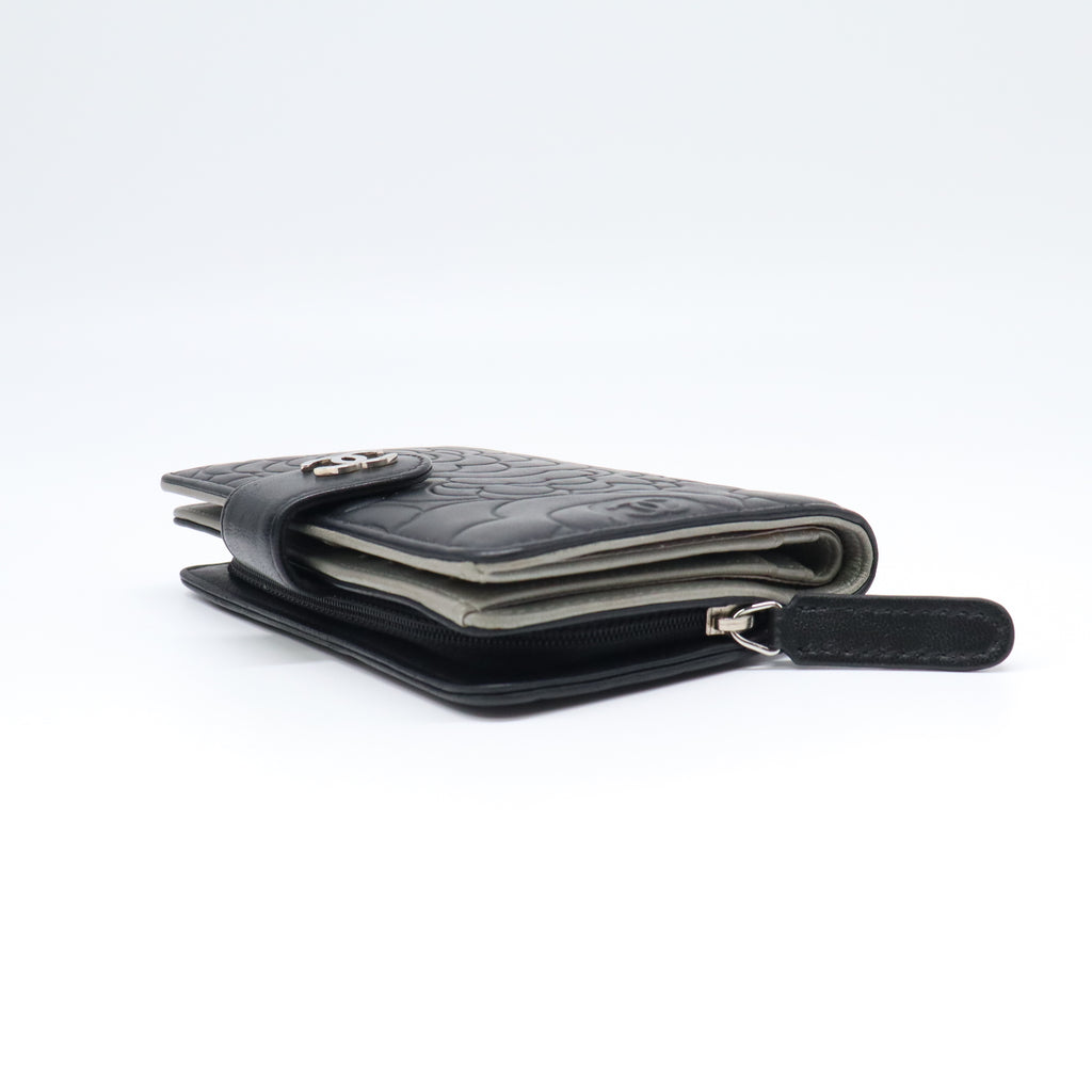 Chanel Camellia French Flap Wallet W21839