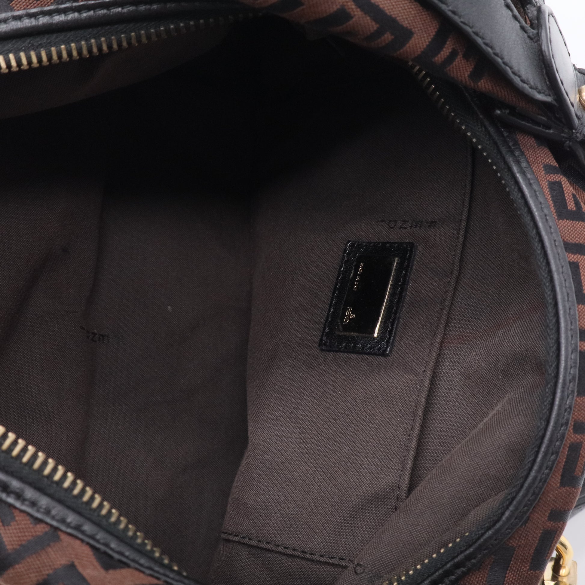 Chef Pocket Hobo Zucchino Canvas