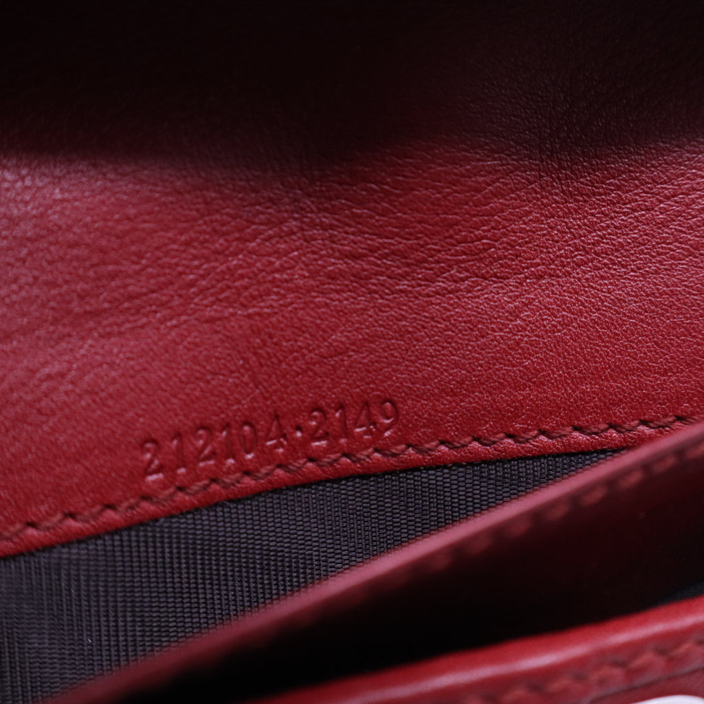 Gucci Red Continental Wallet W20917