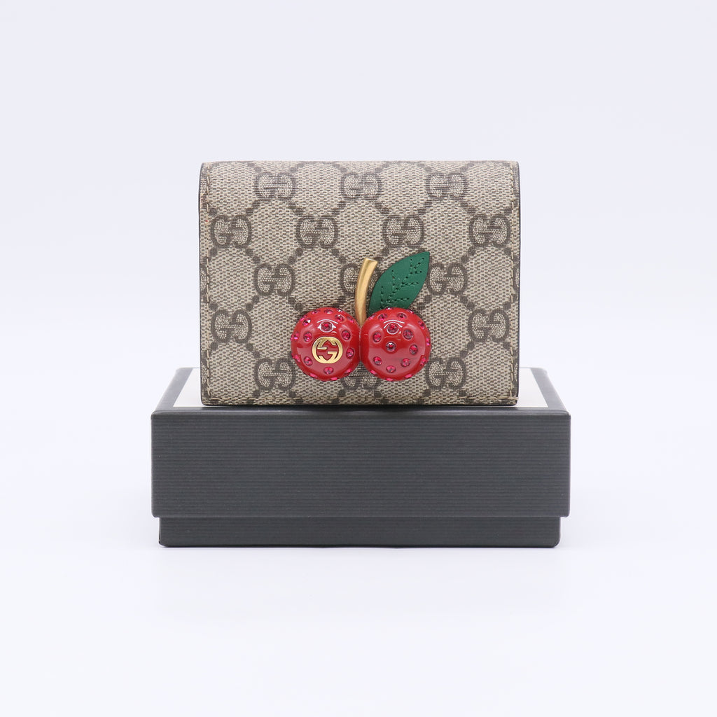 Gucci GG Supreme Cherry Card Case Wallet W22619
