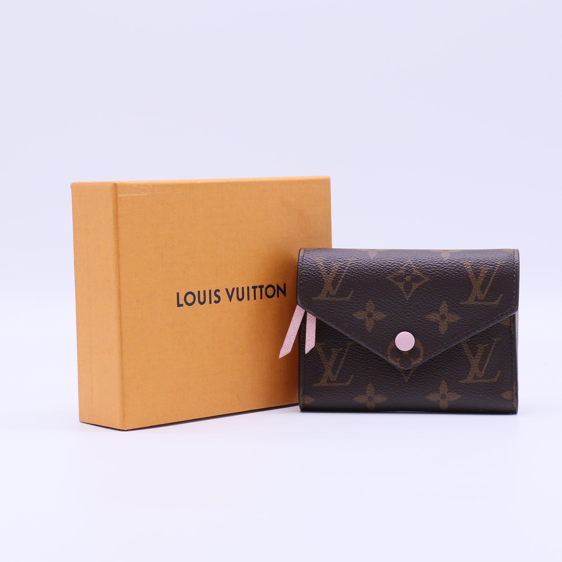 Louis Vuitton Monogram Victorine Wallet Rose Ballerine W21561