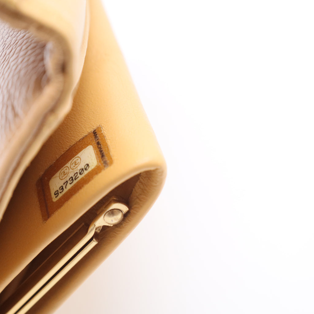 Interlocking CC Wallet