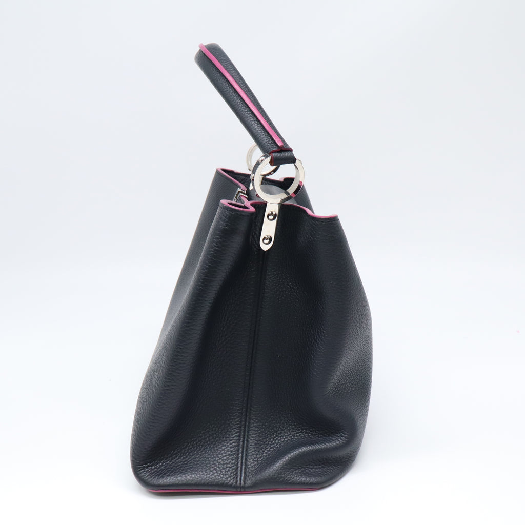 Capucines Bag Leather MM B22606