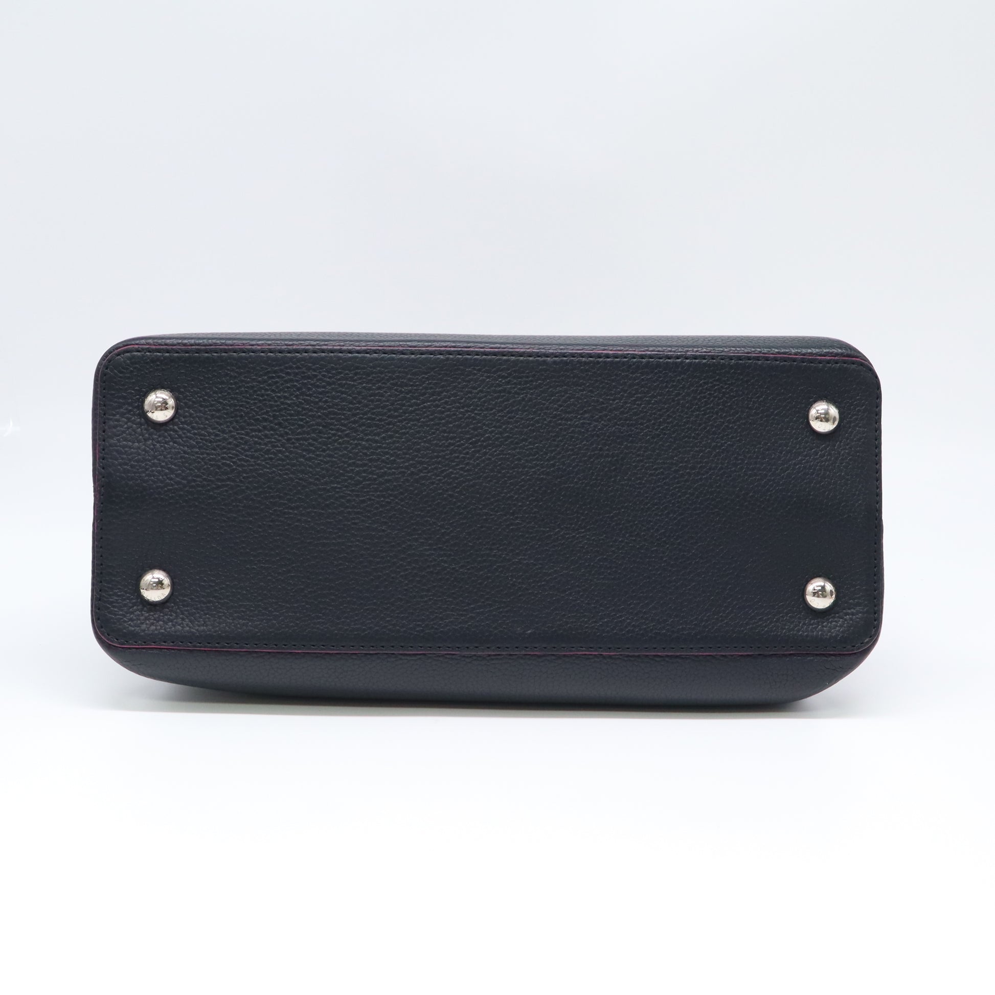 Capucines Bag Leather MM B22606