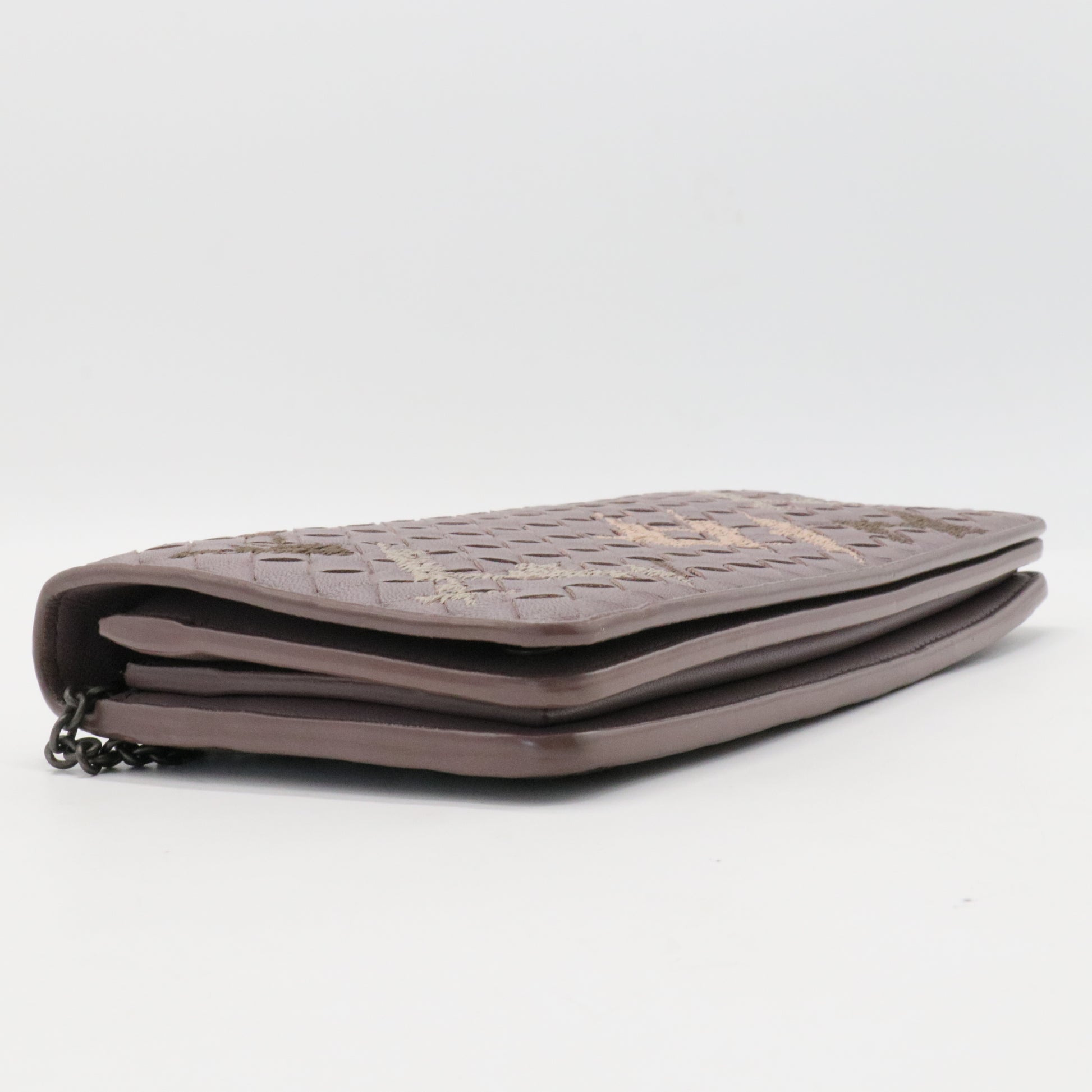 Intrecciato Embroidered Chain Wallet / Flap Bag