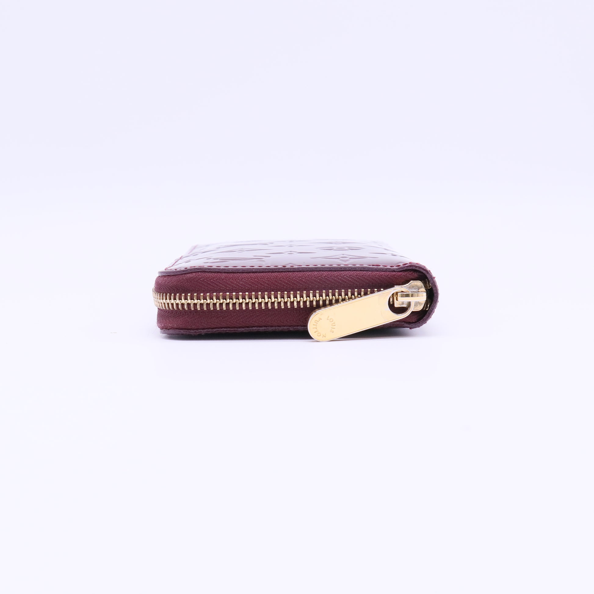 Louis Vuitton Monogram Vernis Zippy Wallet W22050