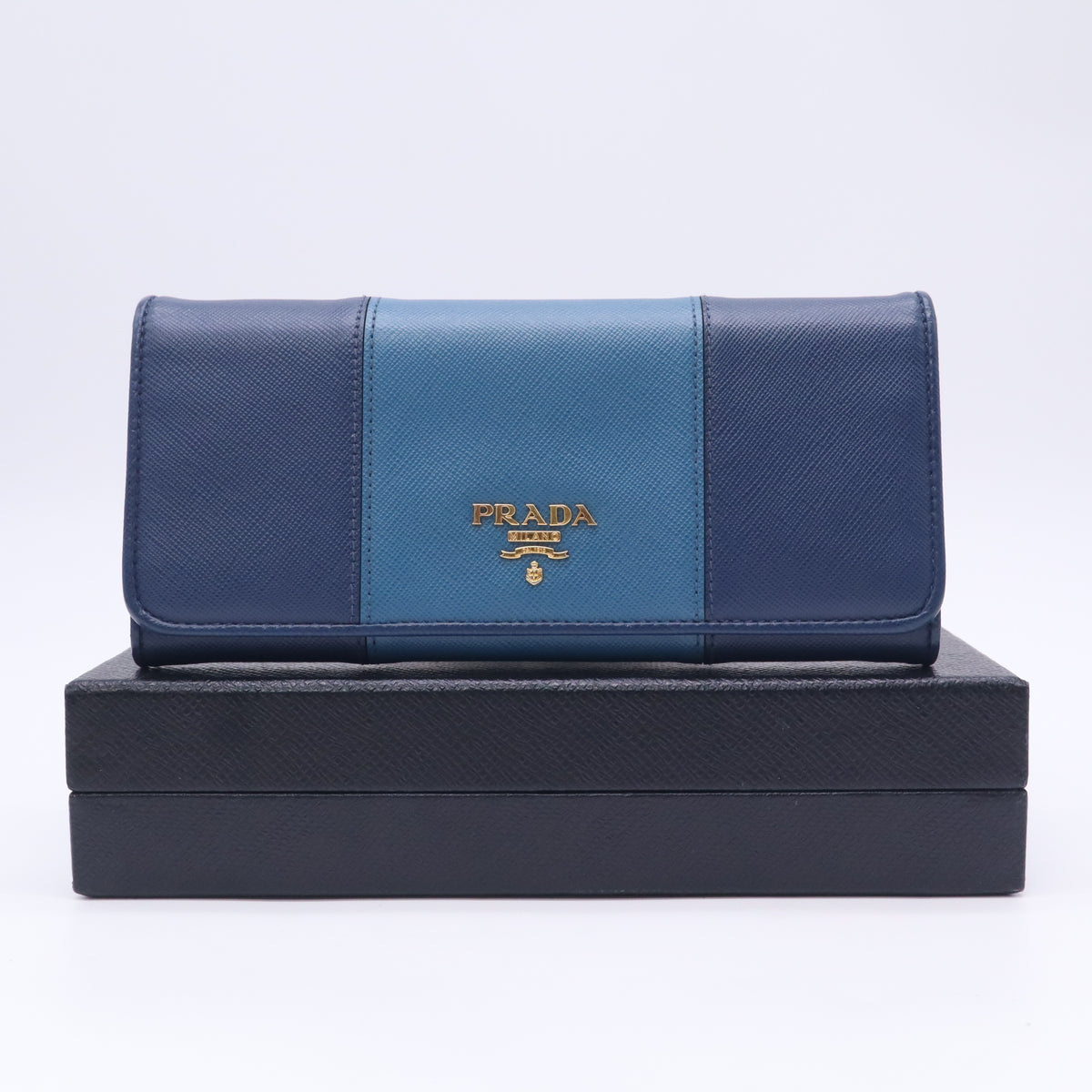 Prada Saffiano Cuir Leather Continental Wallet W23159
