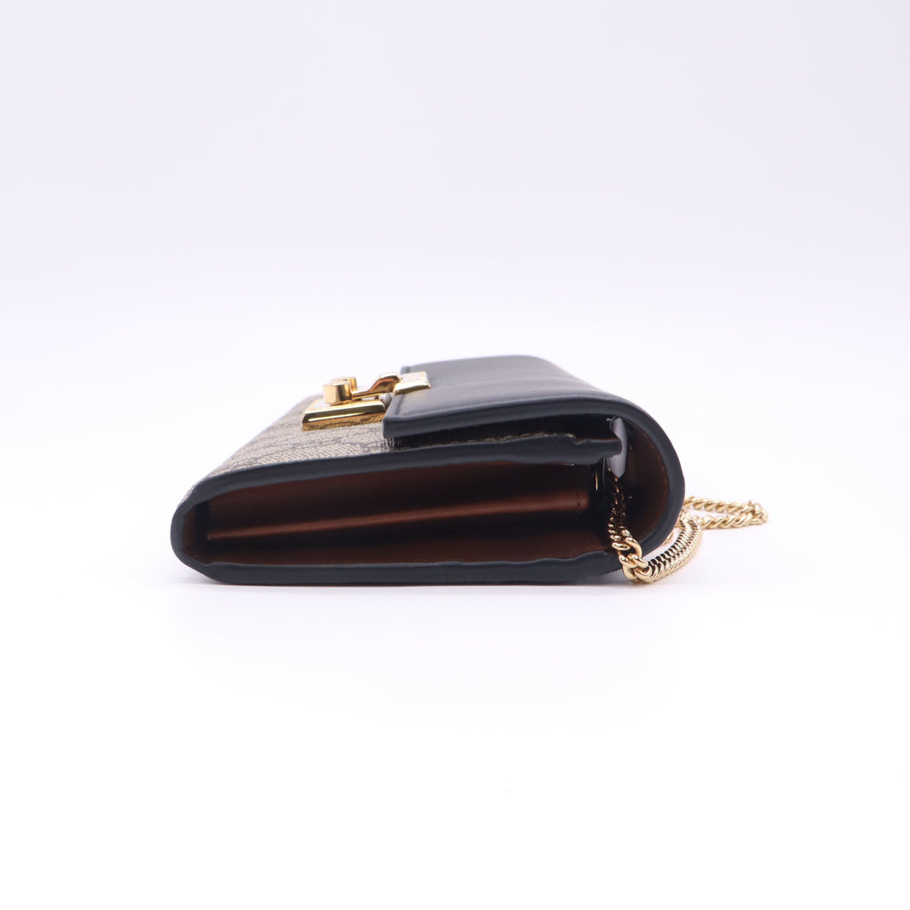 Gucci  GG Supreme Padlock twins B23598