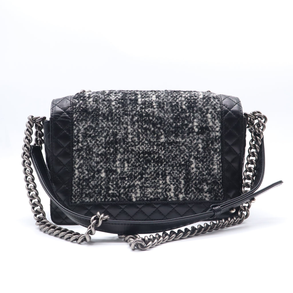 Boy Flap Bag Enchained Tweed Old Medium B22119