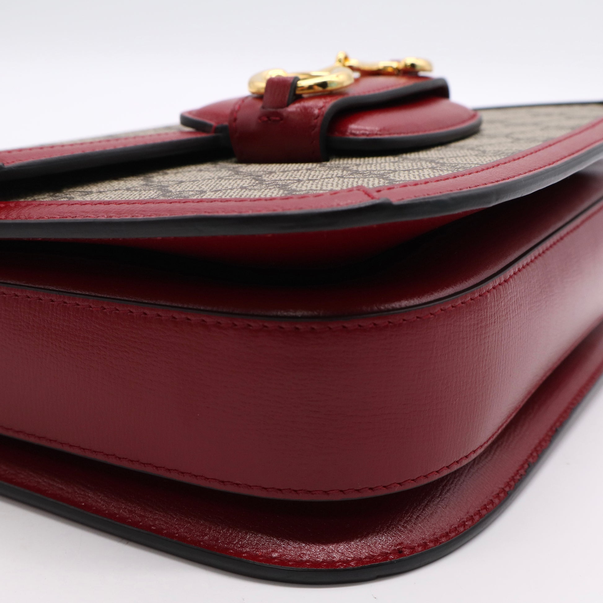 Gucci GG Supreme Monogram Azalea Calfskin Horsebit 1955 Shoulder Bag Beigery Red B20512