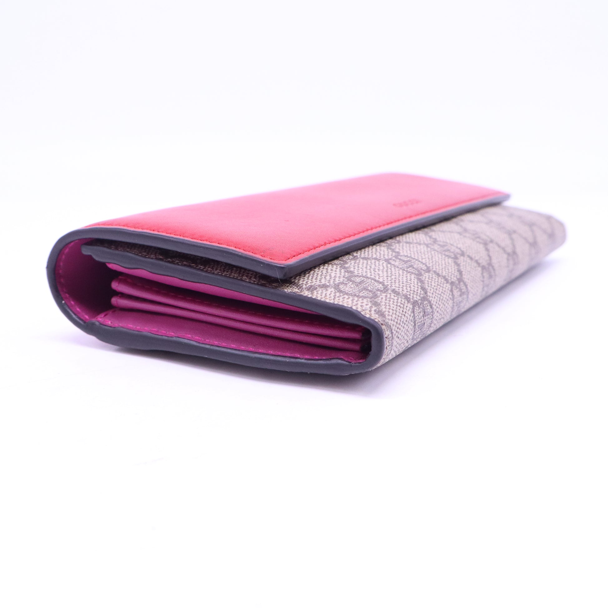 Beige/Red GG Supreme Canvas and Leather Continental Wallet W20689