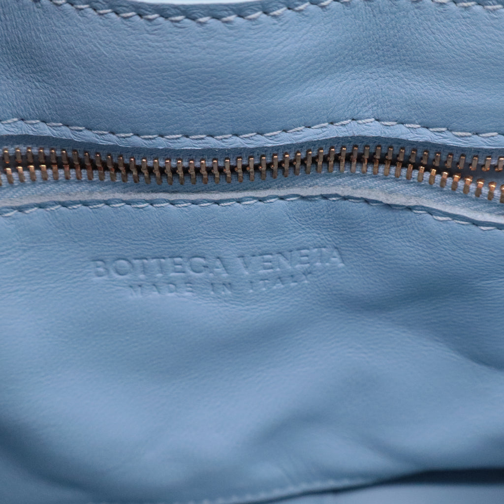 Bottega Veneta Cassette Crossbody Bag Padded Maxi Intrecciato Leather