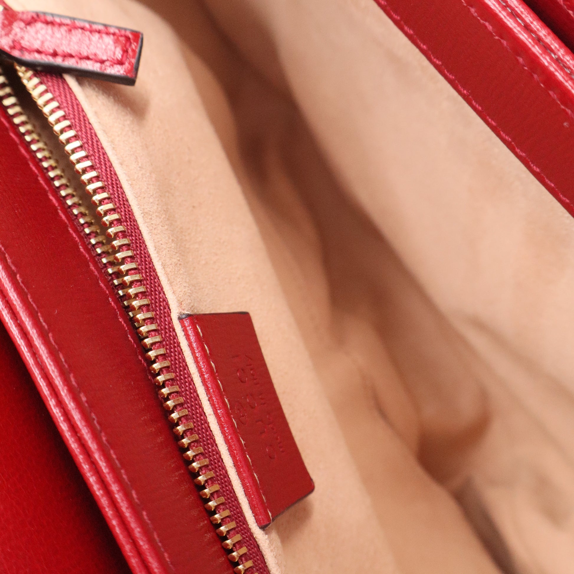 Gucci GG Supreme Monogram Azalea Calfskin Horsebit 1955 Shoulder Bag Beigery Red B20512