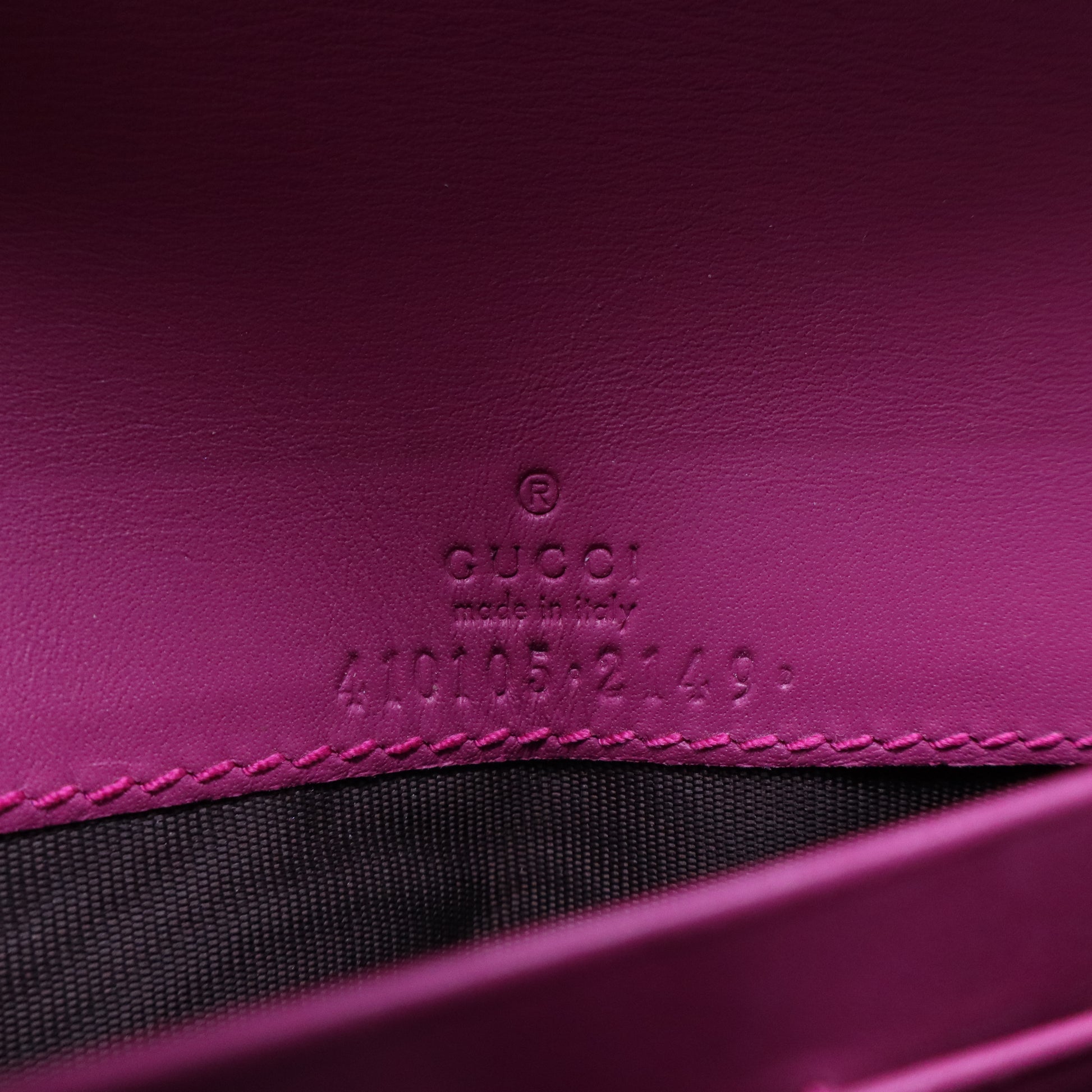 Beige/Red GG Supreme Canvas and Leather Continental Wallet W20689