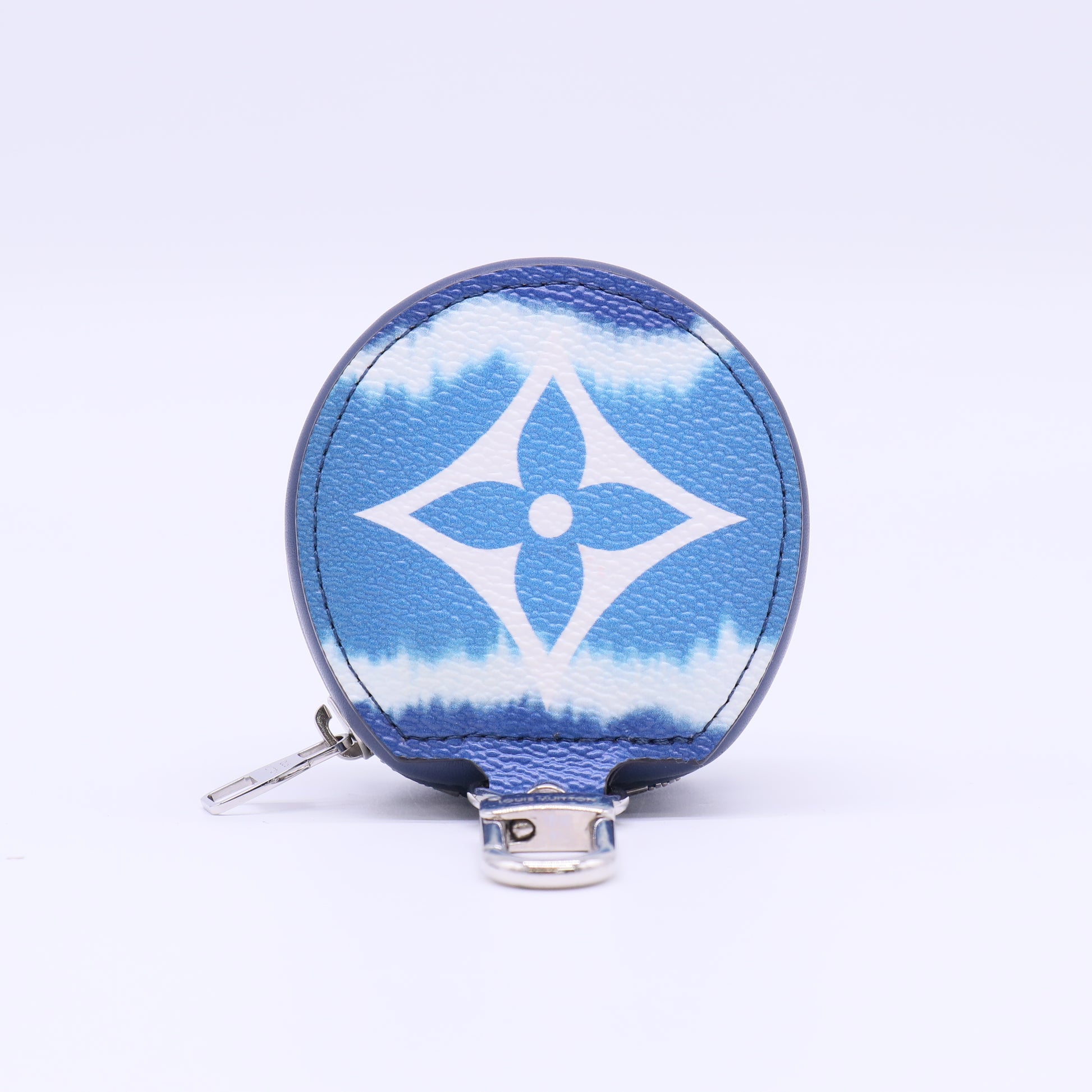 Louis Vuitton Horizon Wireless Earphones Case W22044