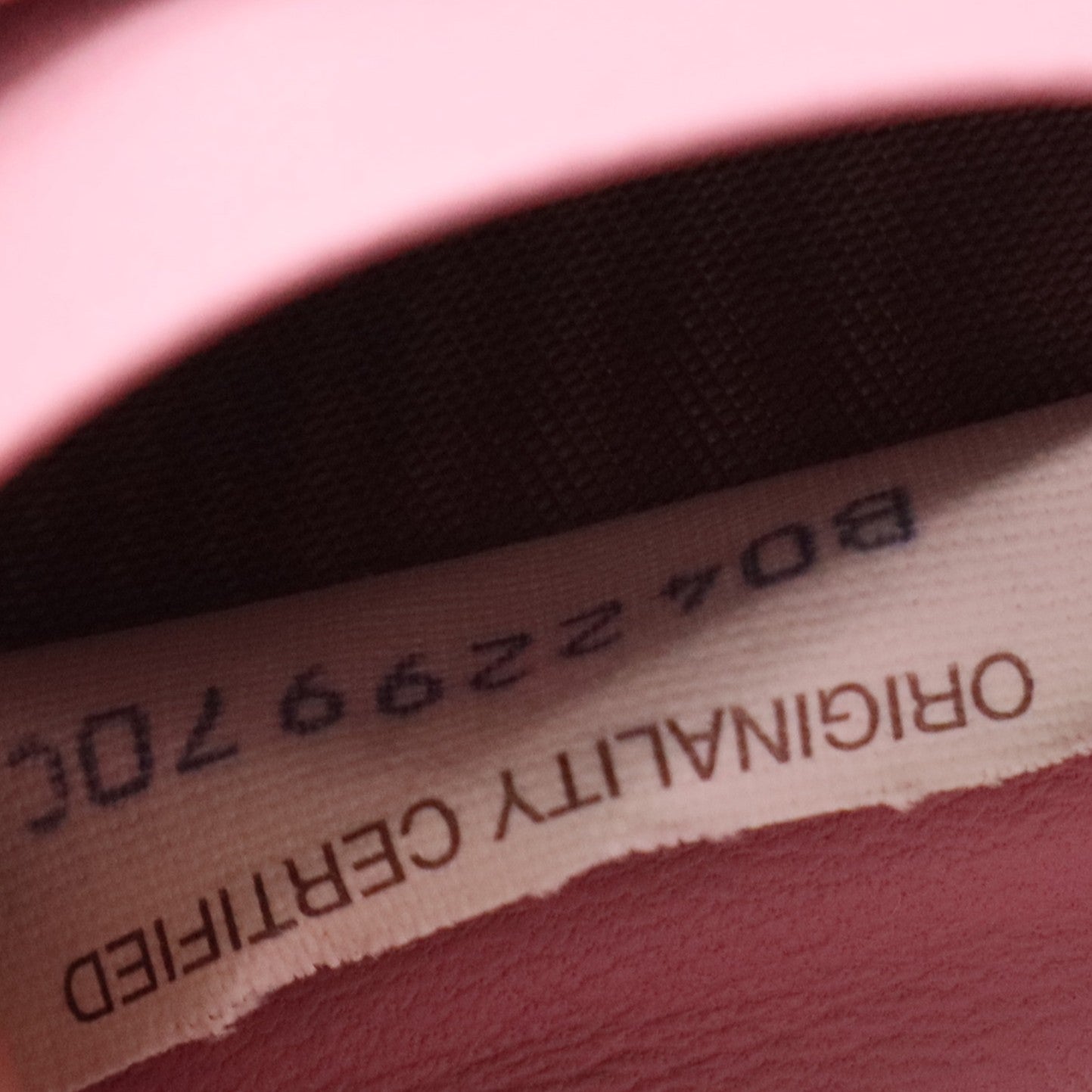 Bottega Veneta Intrecciato Bi-fold Wallet in Pink