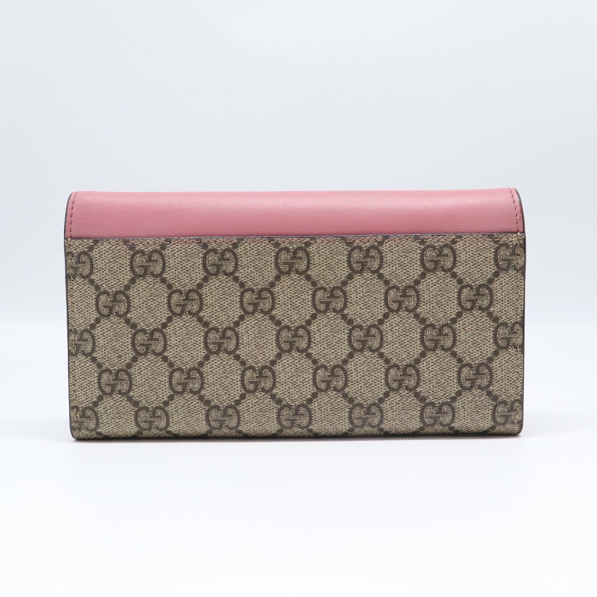 Gucci GG Supreme Pearl Scalloped Continental Wallet W21646