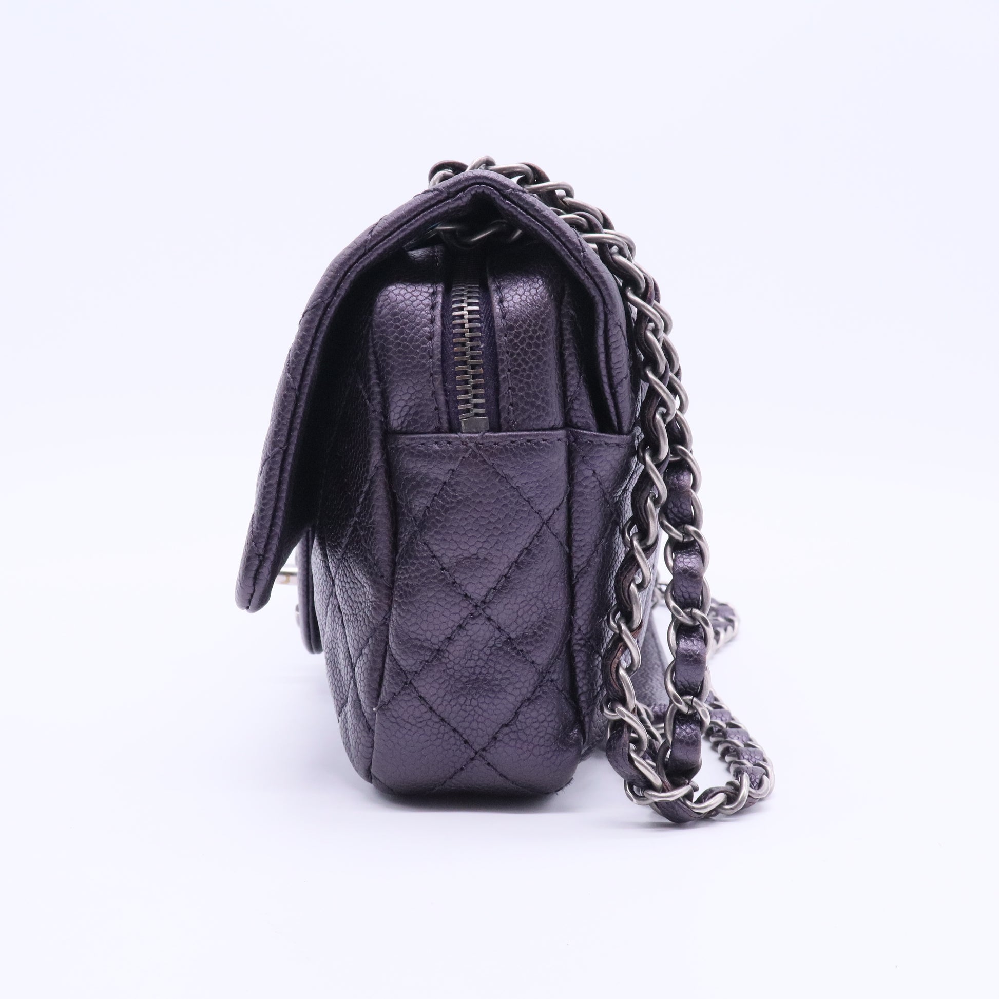 Caviar-textured leather Easy Flap shoulder bag