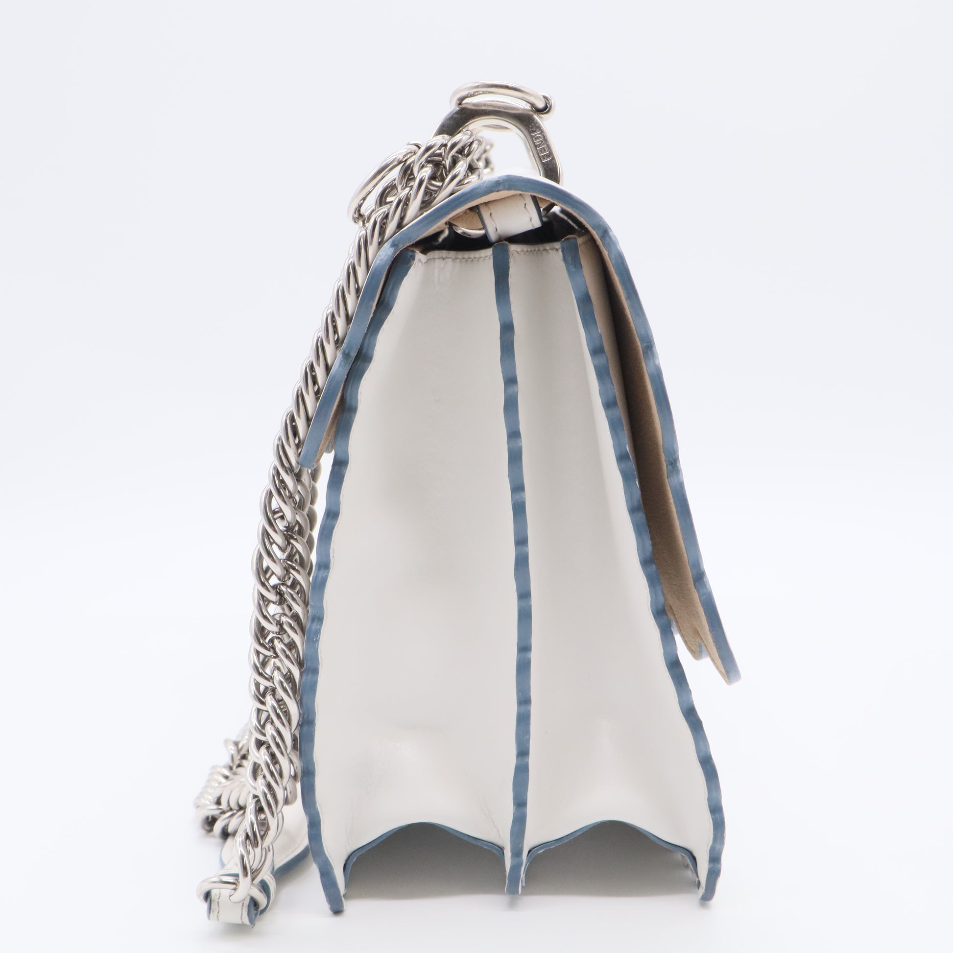 Kan I Bag Leather Medium