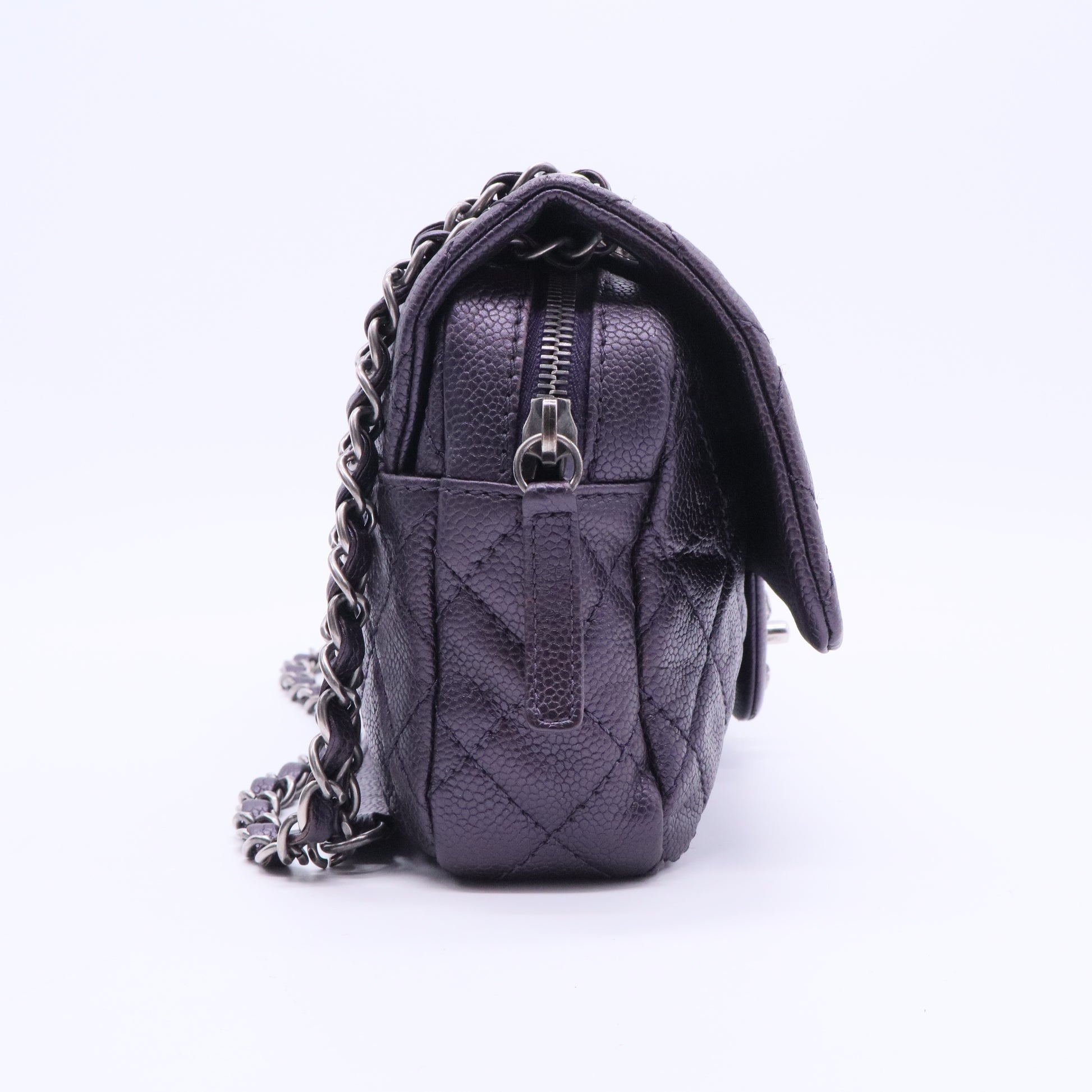Caviar-textured leather Easy Flap shoulder bag