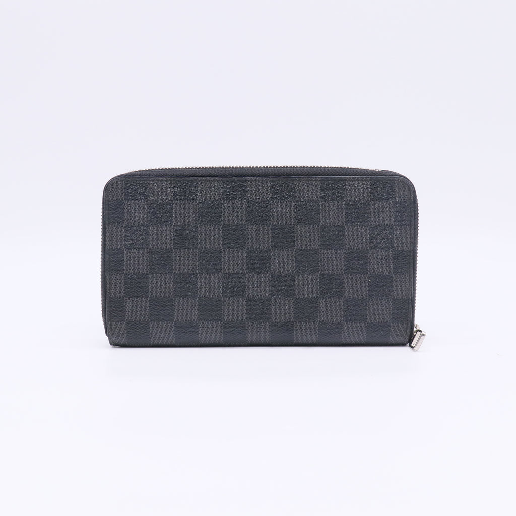 Damier Graphite Canvas Zippy Organizer Wallet W22537