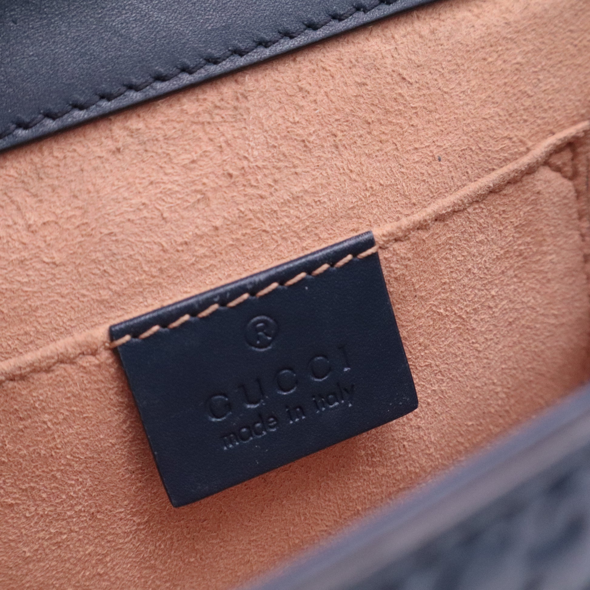 Gucci Padlock Shoulder Bag Guccissima Leather Small