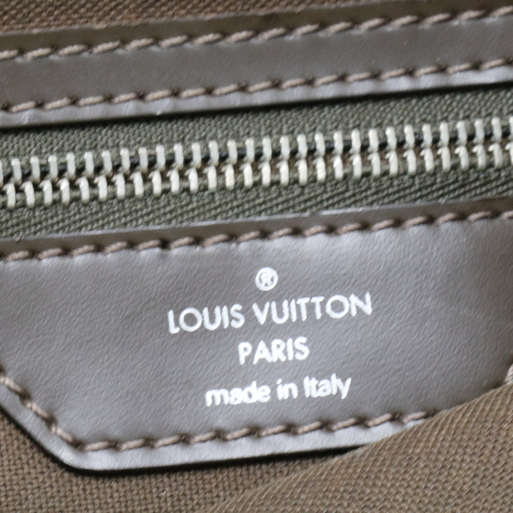 Taiga Leather Viktor Messenger Bag