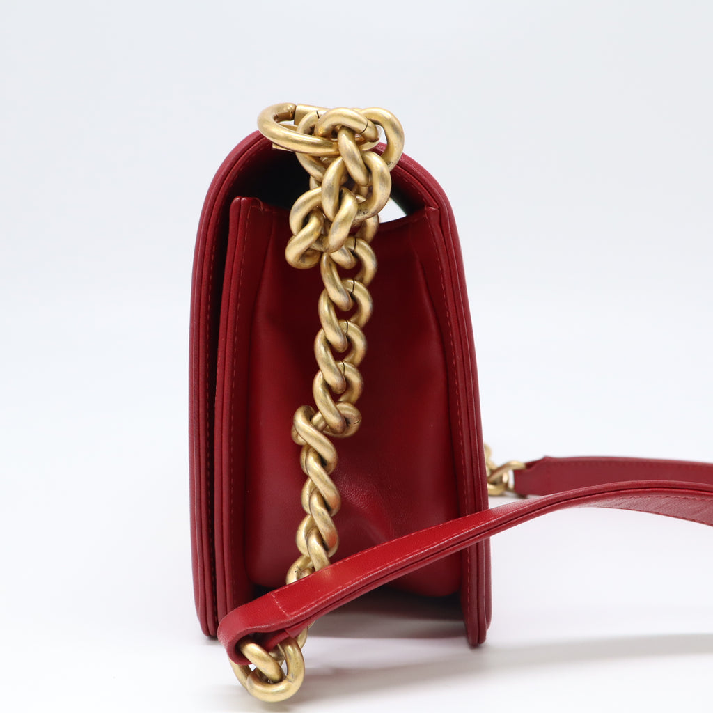 Chanel Boy Bag B22514