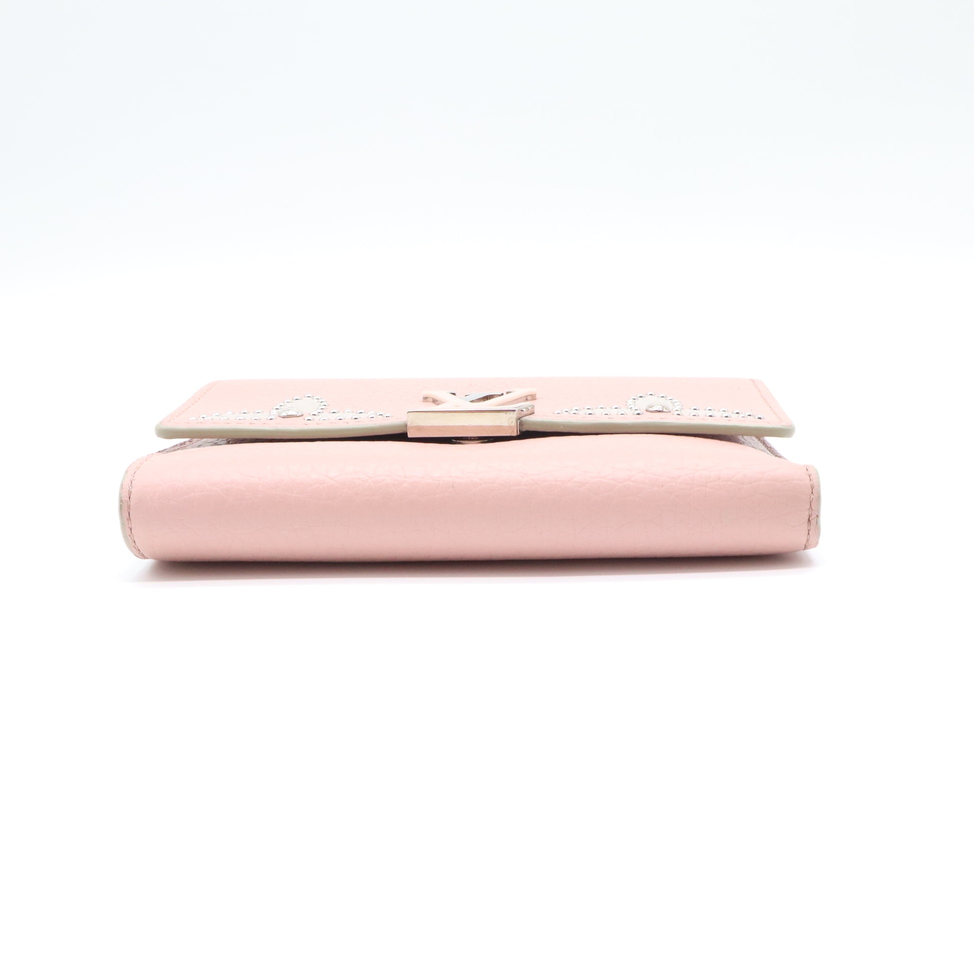 Louis Vuitton Portefeuille Capucines Compact Wallet W21536