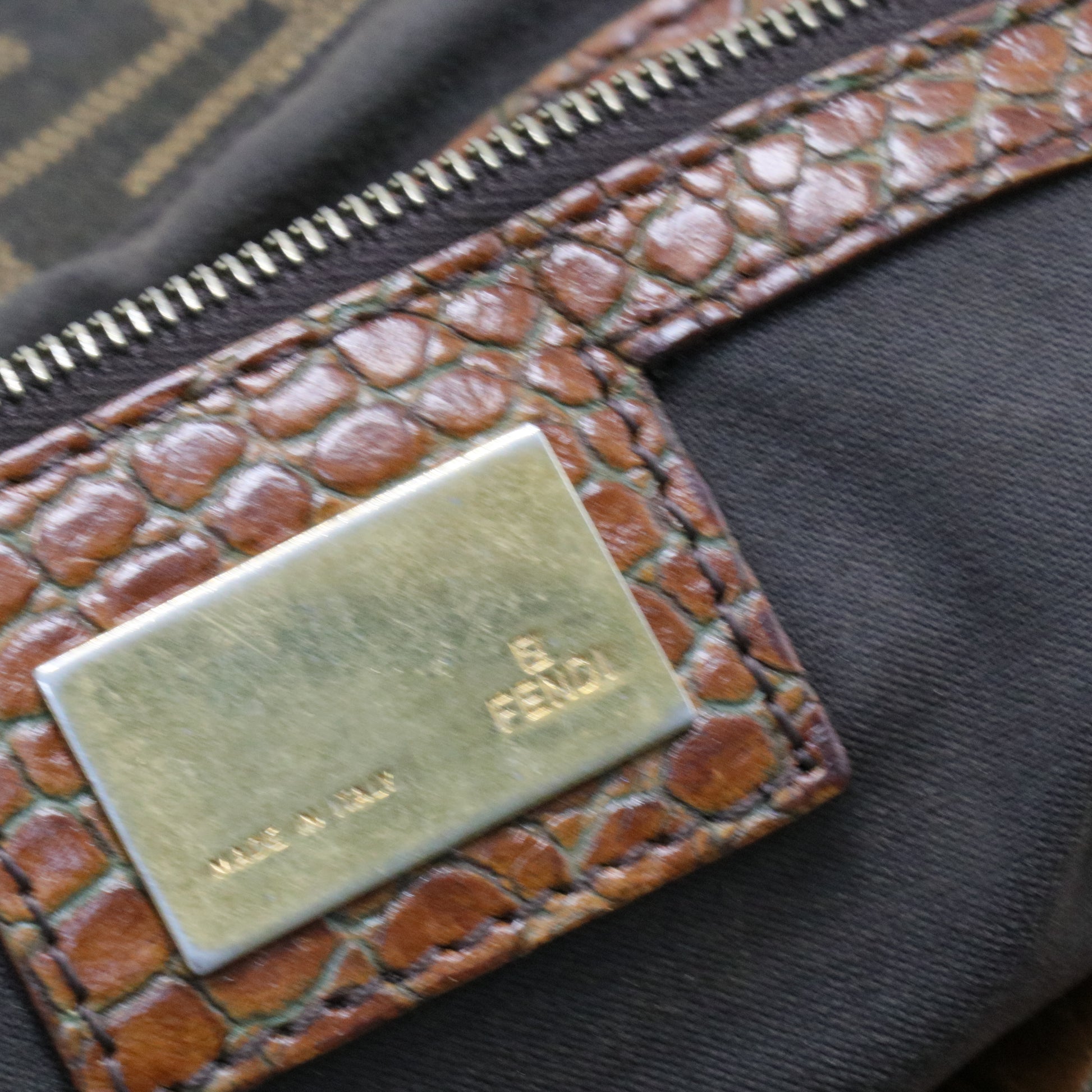 Zucca Calfskin Crocodile Embossed Large Chef Shopper Tote Tobacco
