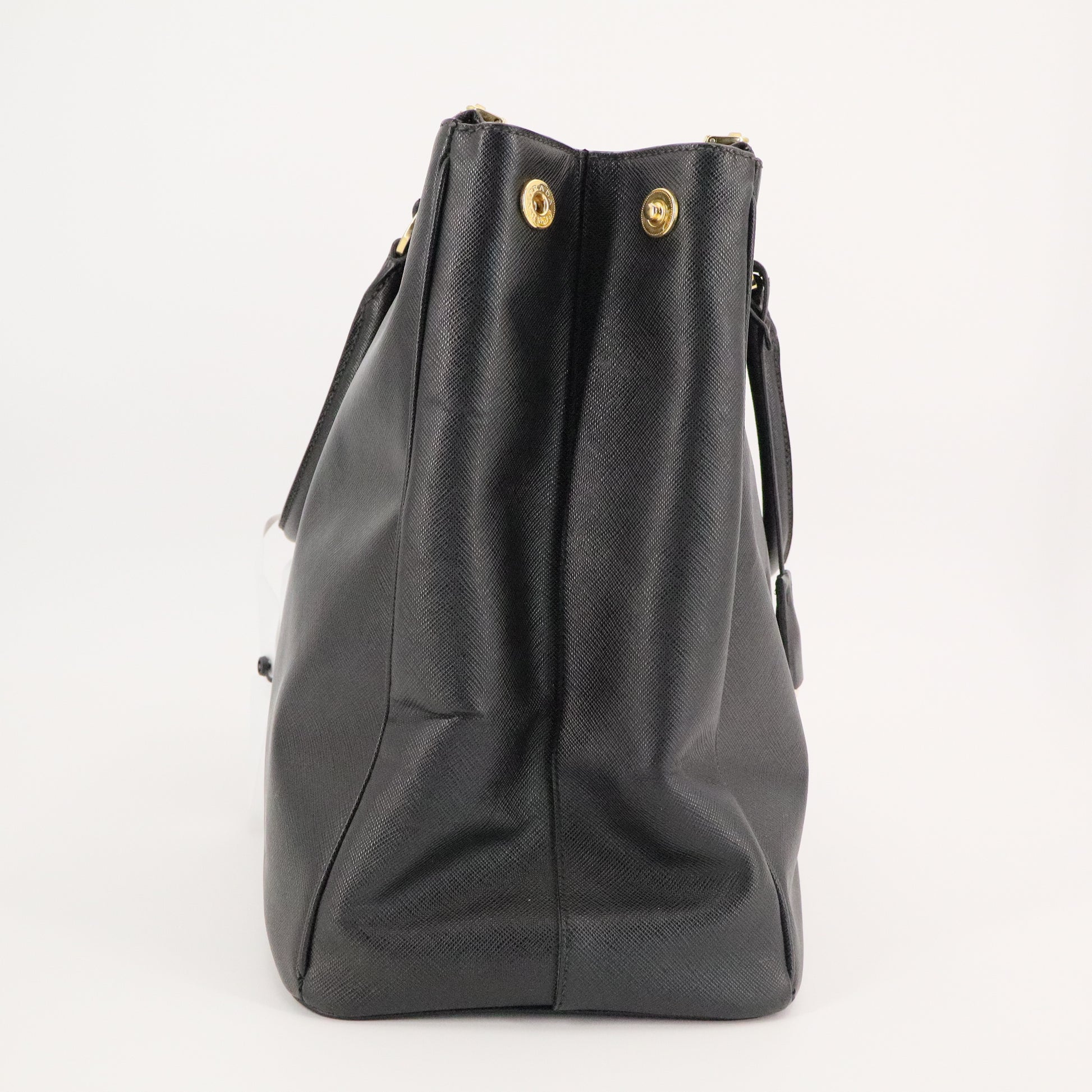 Saffiano Lux Extra Large Tote Black twins