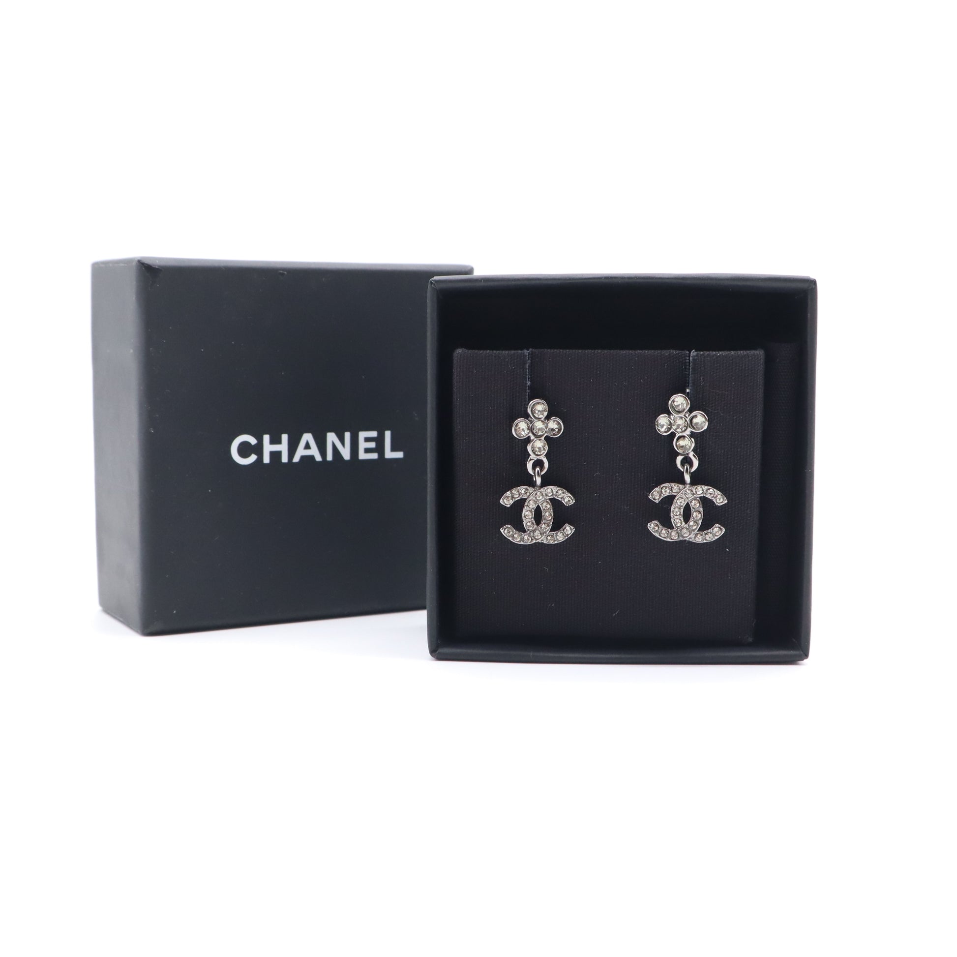 Chanel Crystal Clover CC Drop Earrings W21711