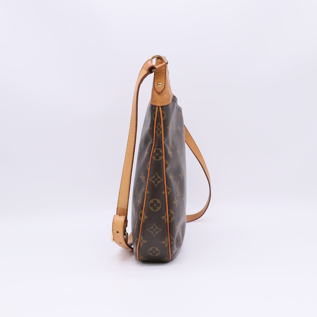 Louis Vuitton Monogram Canvas Odeon MM Bag twins B23311