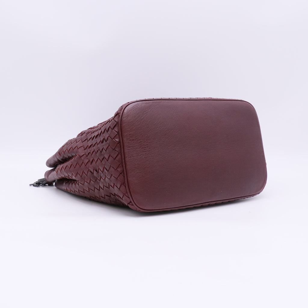 Bottega Veneta Burgundy Intrecciato Woven Nappa Leather Bucket Bag Twins LDJ5694
