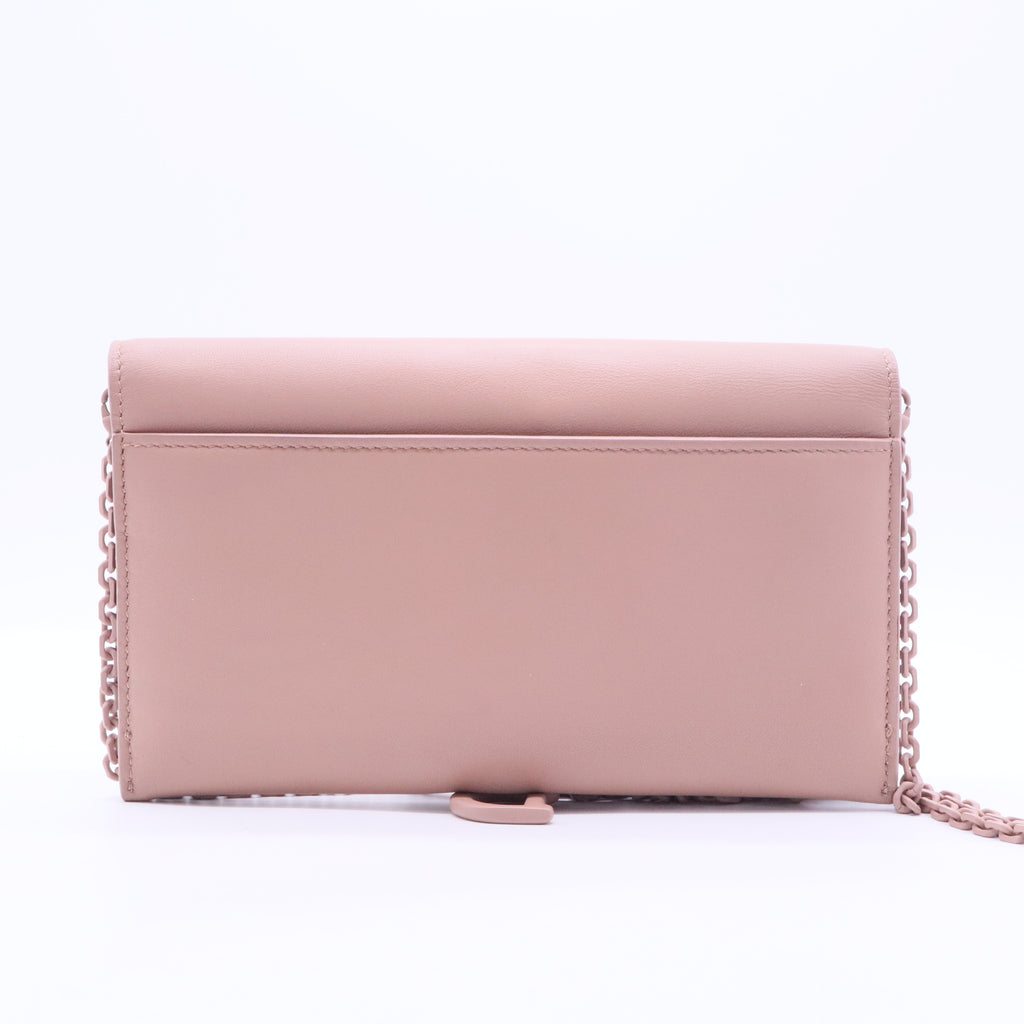 Saddle Leather Chain Wallet in Pink