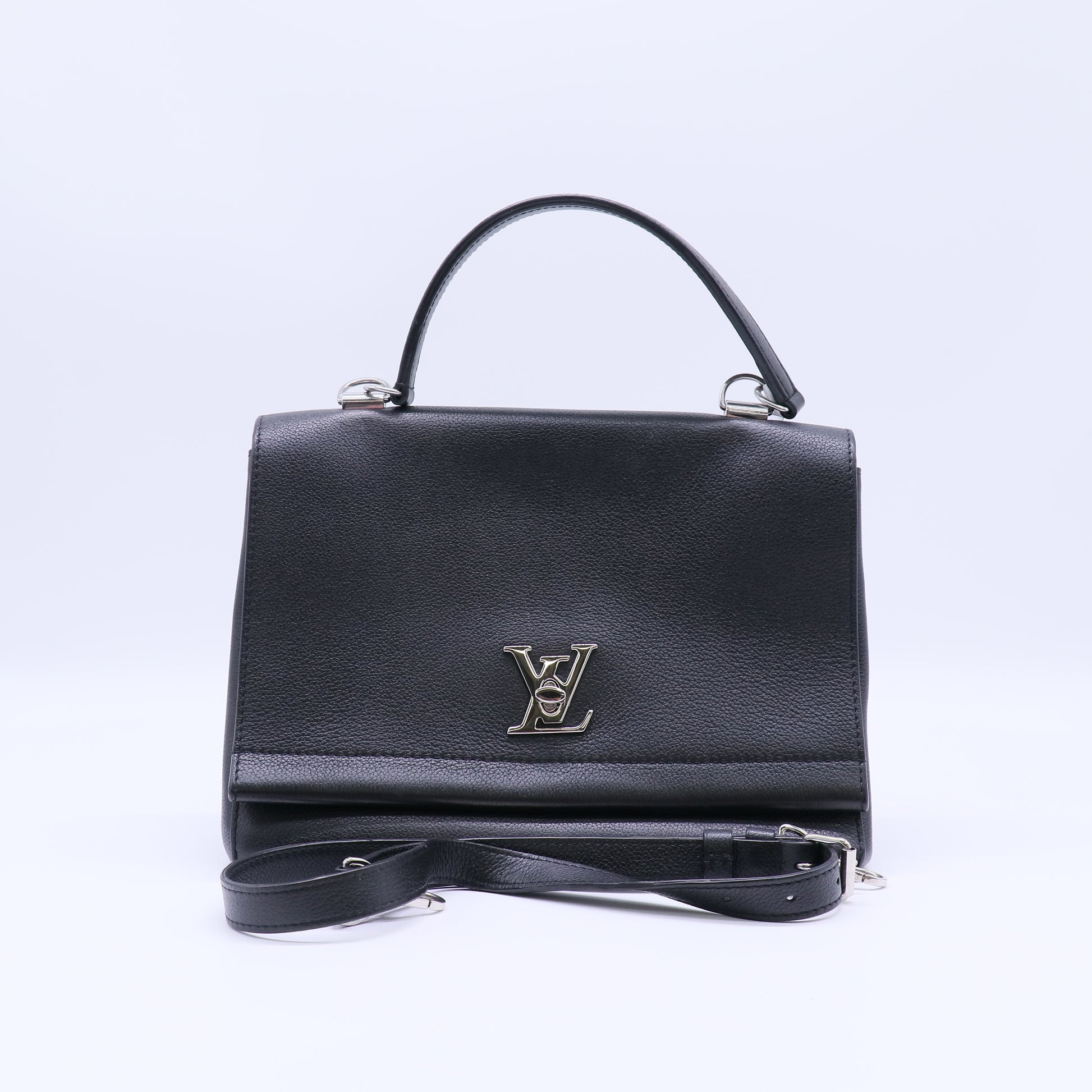 Taurillon Leather Lockme II B22032