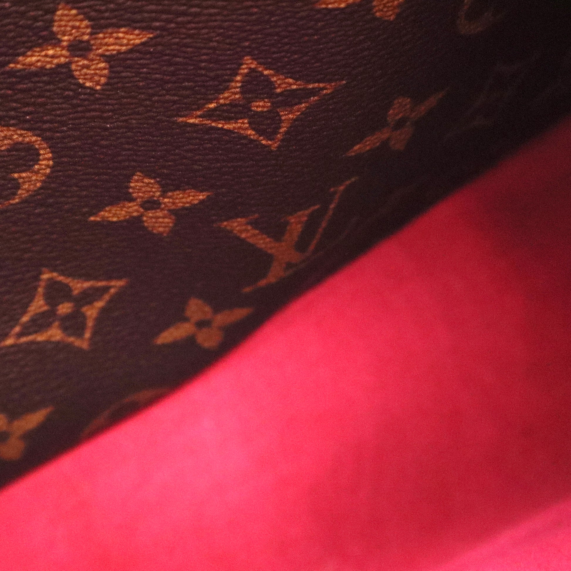 NeoNoe Handbag Limited Edition Love Lock Monogram Canvas TWINS LDJ3150