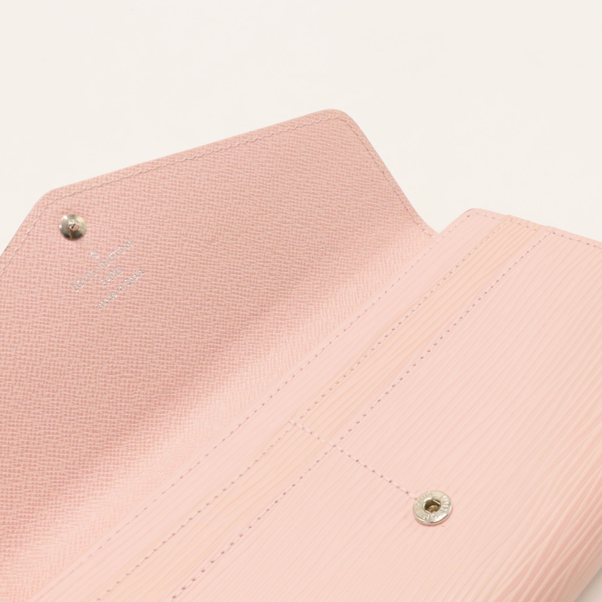 Epi Sarah Wallet NM Rose Nacre