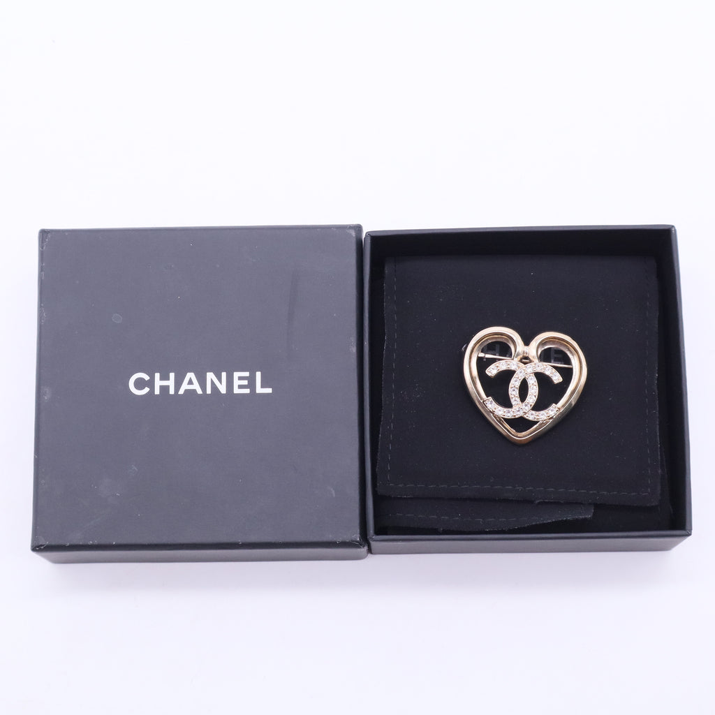 2023 Strass CC Heart Brooch