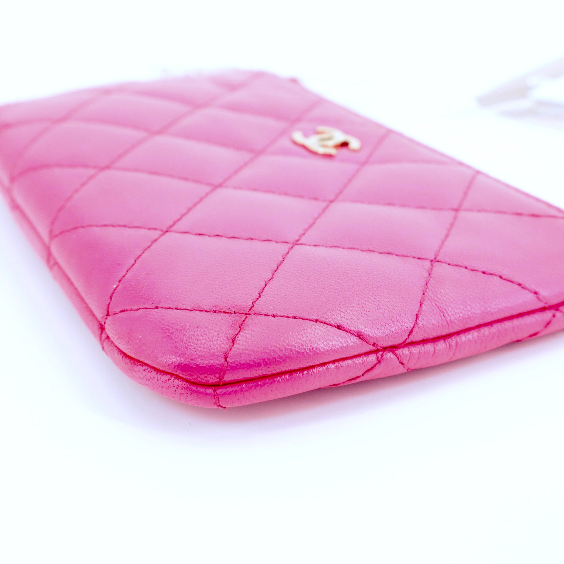 Caviar Quilted Small Cosmetic Case Fuchsia twins
