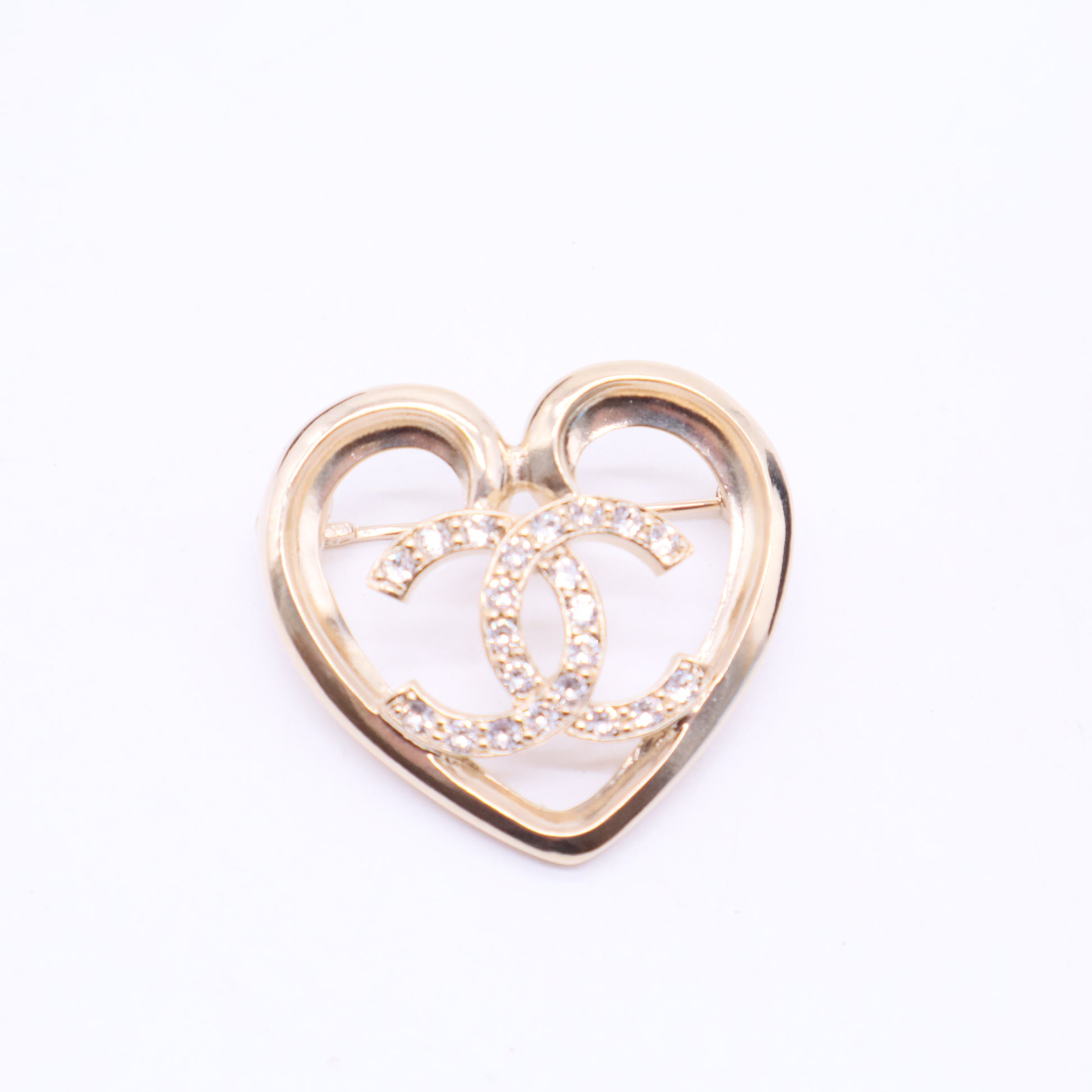 2023 Strass CC Heart Brooch