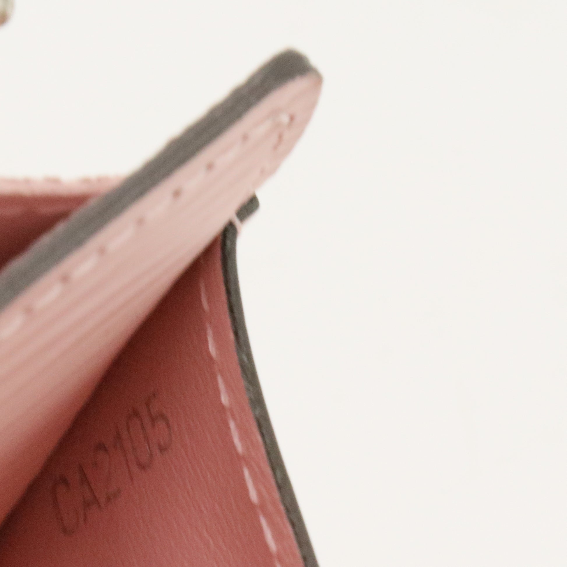 Epi Sarah Wallet NM Rose Nacre