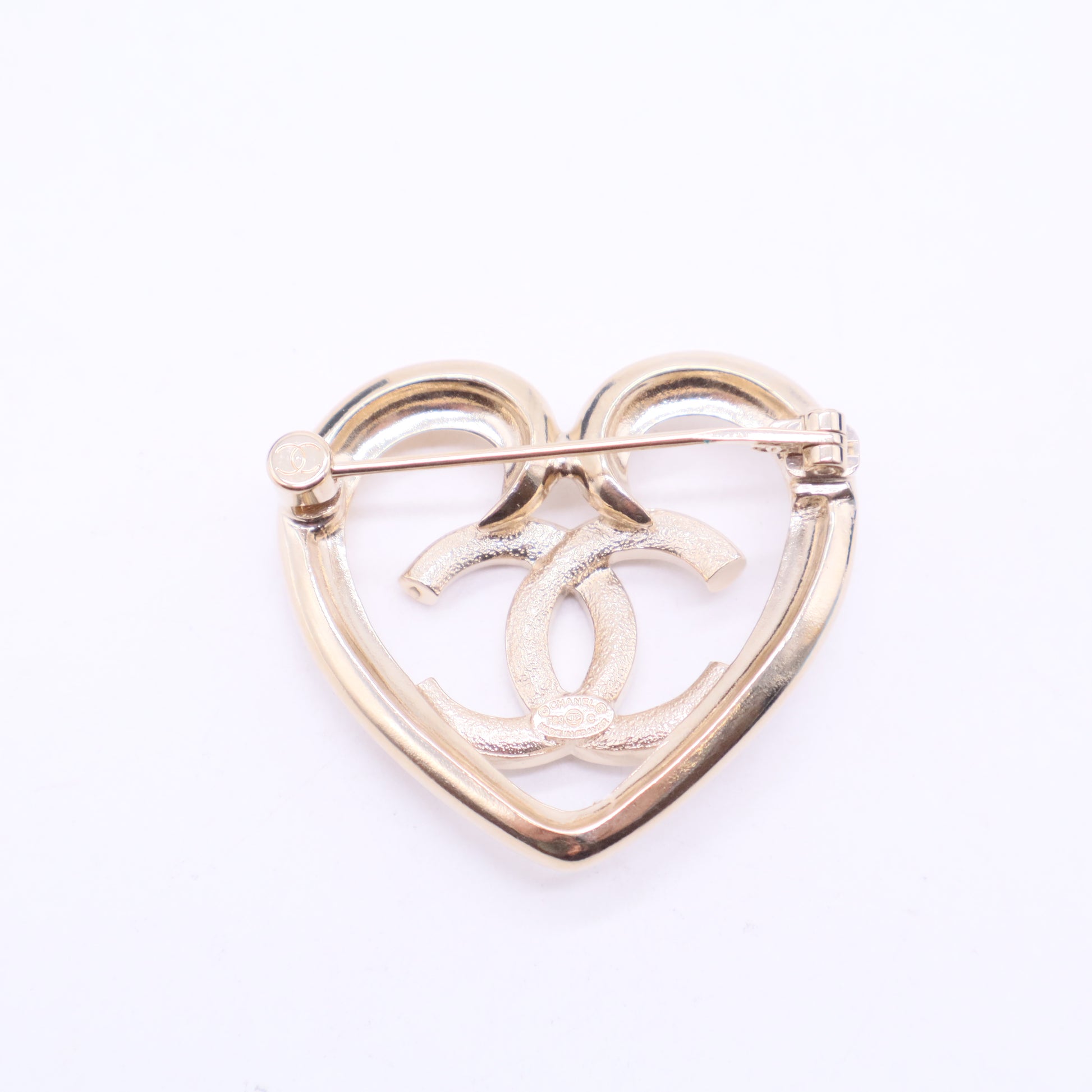 2023 Strass CC Heart Brooch