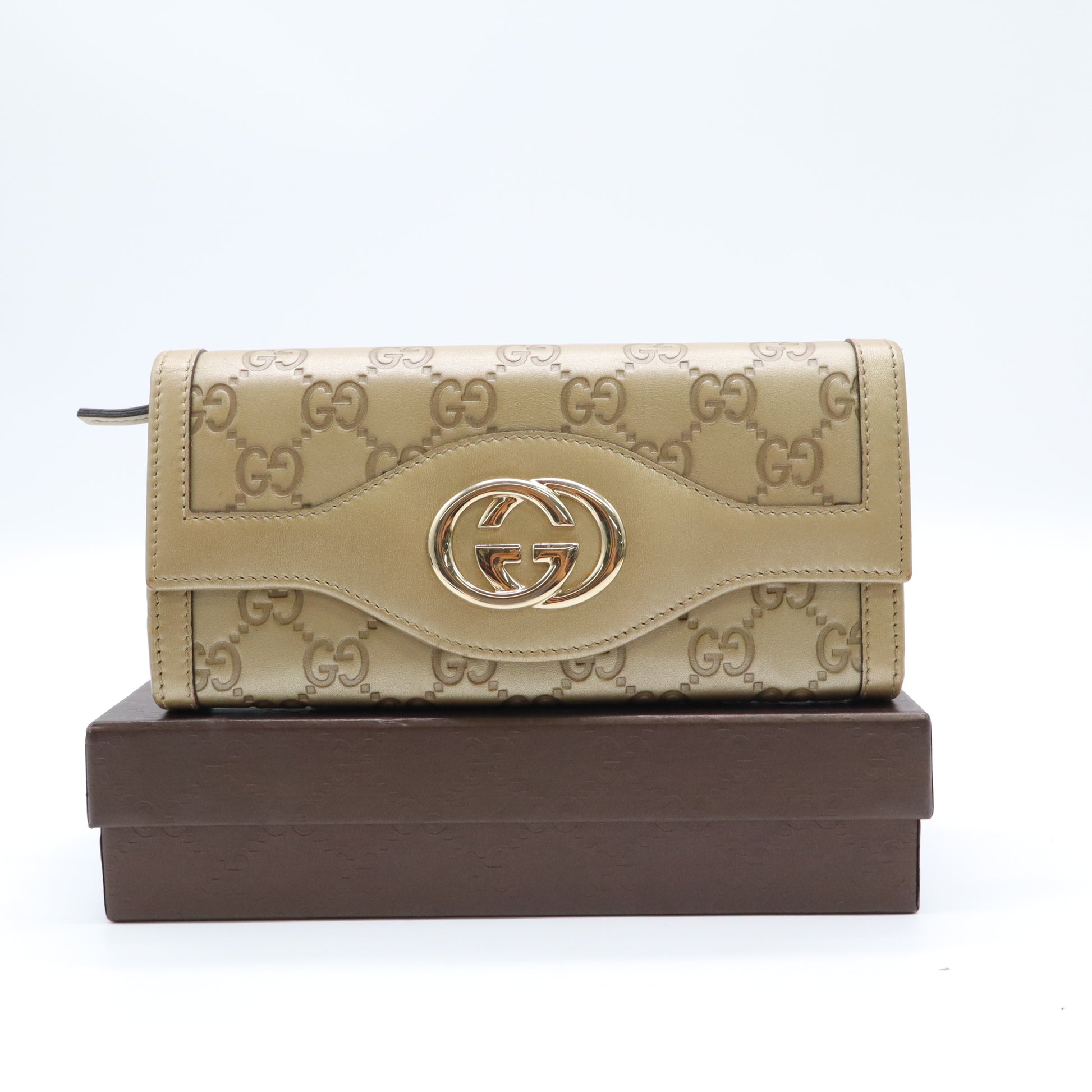 Gucci Guccissima Interlocking G Continental Flap Wallet W22040