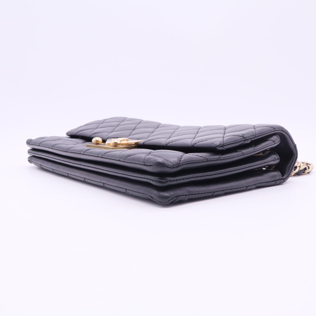 Pagoda Accordion Flap Bag Quilted Leather Medium