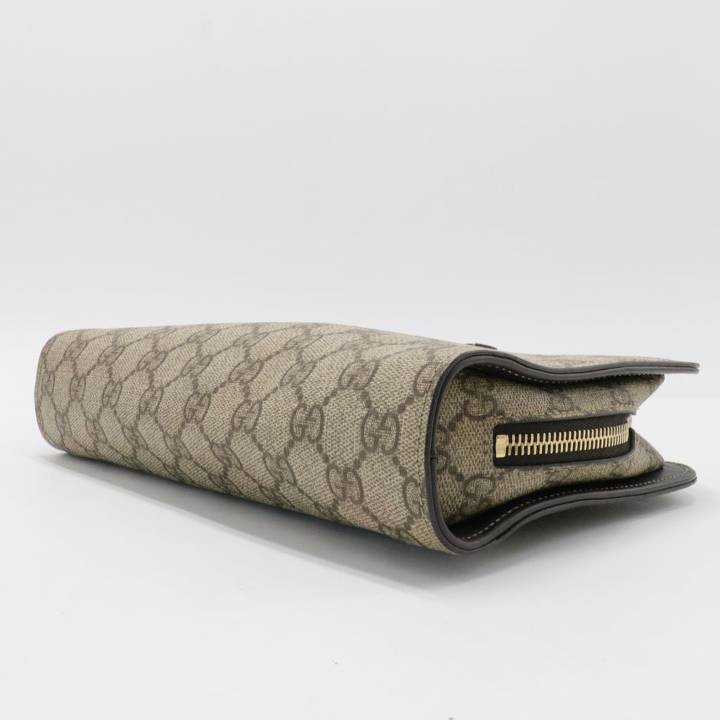 GG Supreme Clutch Bag