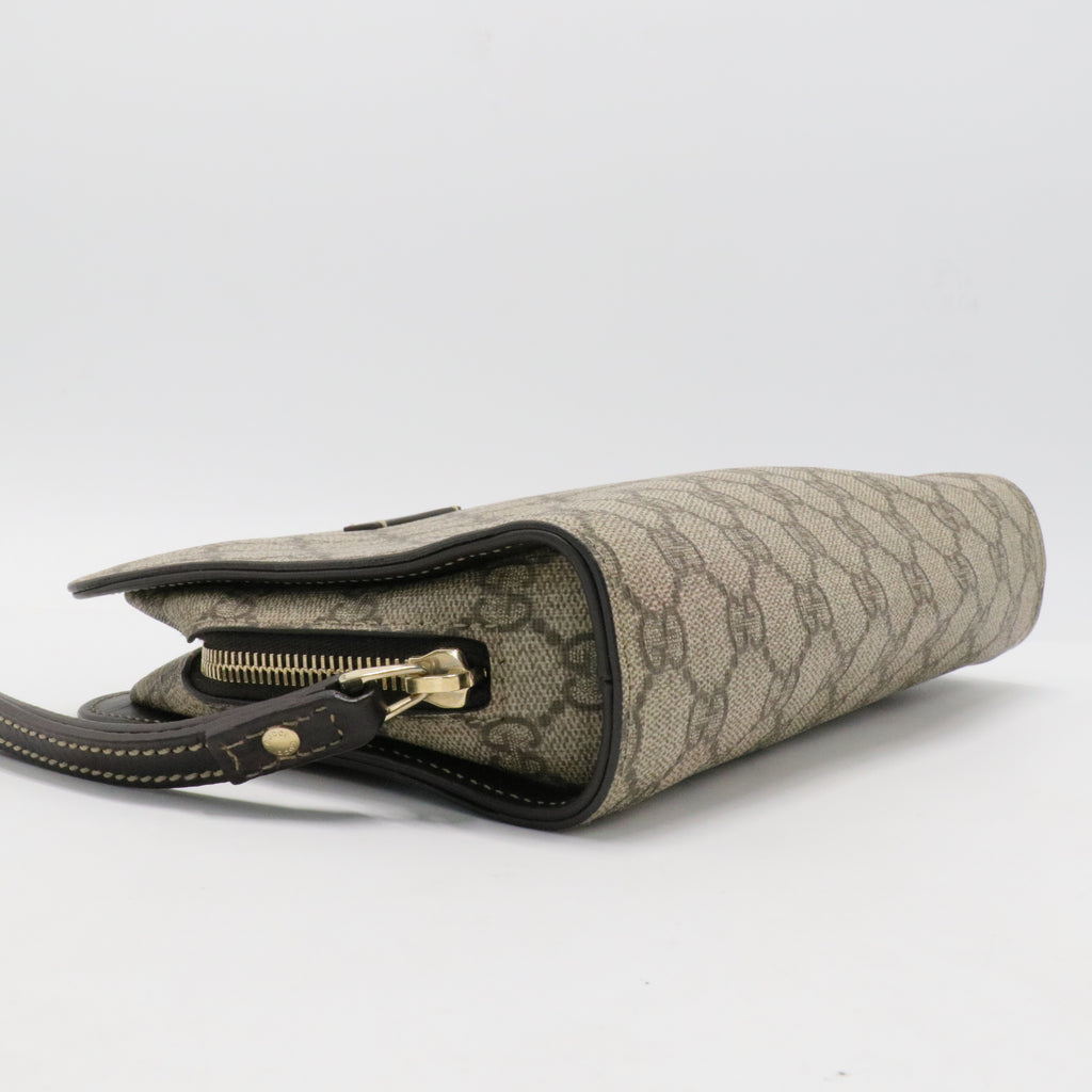GG Supreme Clutch Bag