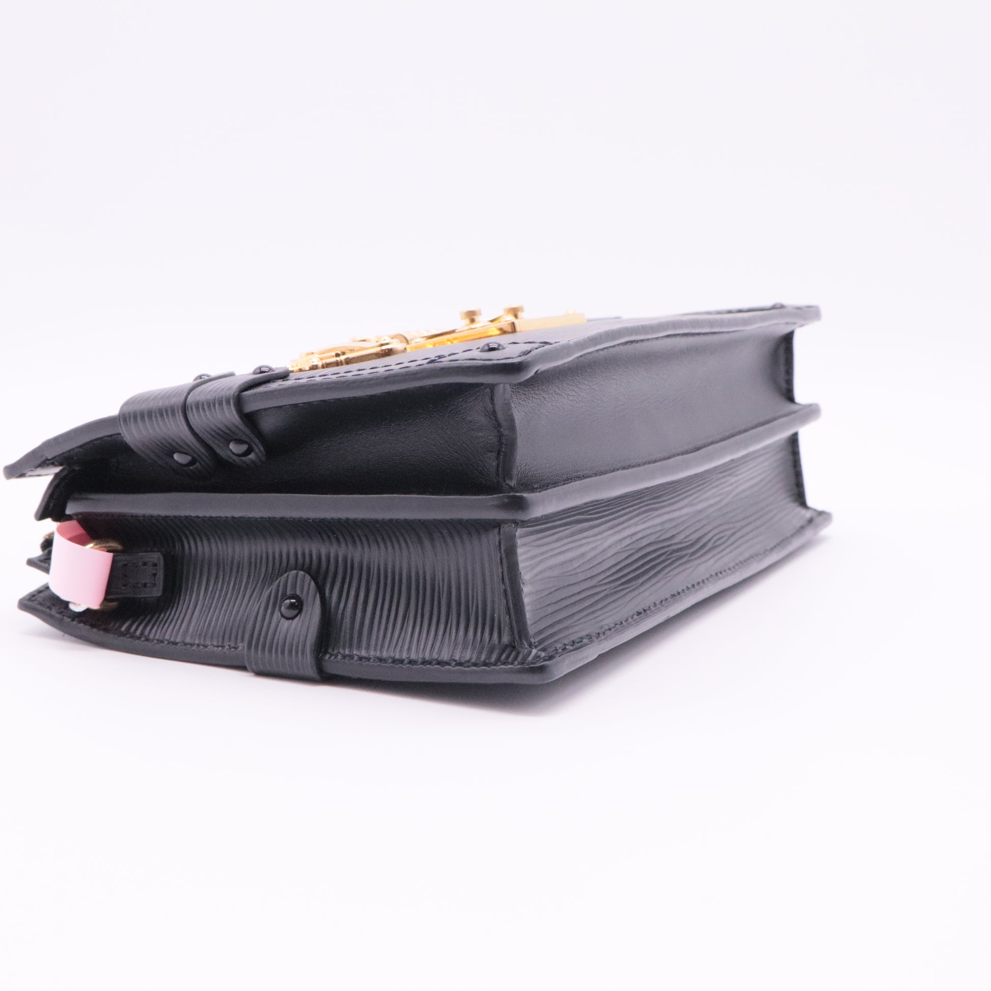Epi Trunk Clutch Black For Gisel
